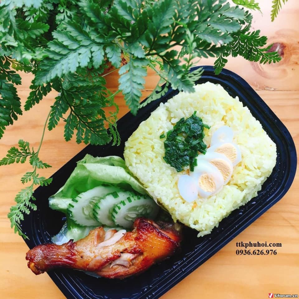 HỘP NHỰA HT17 ĐẾ ĐEN